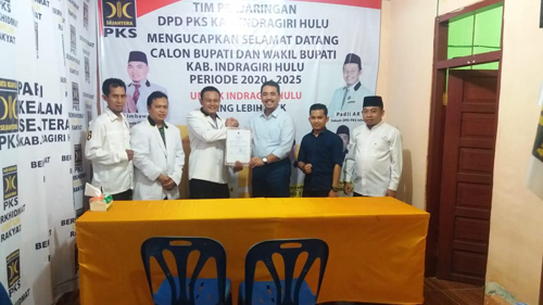 Pilkada Inhu 2020, Khairizal Ambil Formulir Pendaftaran Balon Bupati di PKS